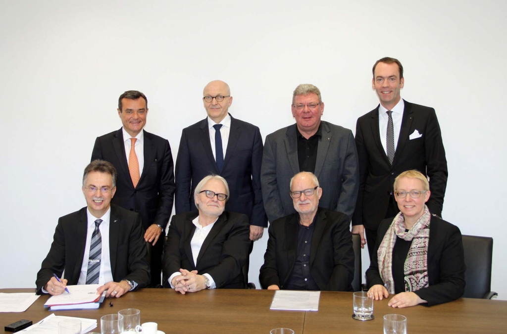 Gesellschaftsvertrag für „Baukunstarchiv NRW“ unterzeichnet